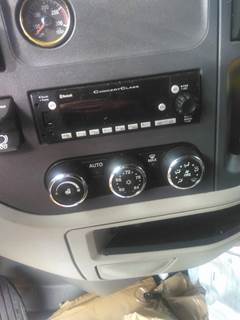 Peterbilt 579 Heater / AC Temp Control