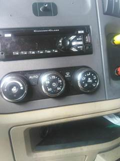 Peterbilt 579 Heater / AC Temp Control