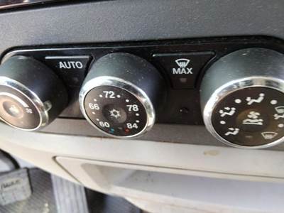 Peterbilt 579 Heater / AC Temp Control