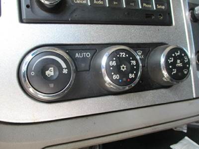 Peterbilt 579 Heater / AC Temp Control