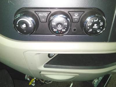 Peterbilt 579 Heater / AC Temp Control
