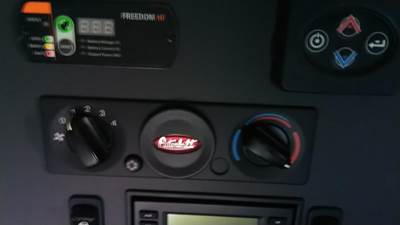 Peterbilt 579 Heater / AC Temp Control
