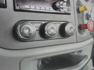 Peterbilt 579 Heater / AC Temp Control