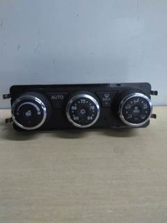 Peterbilt 579 Heater / AC Temp Control