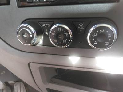 Peterbilt 579 Heater / AC Temp Control