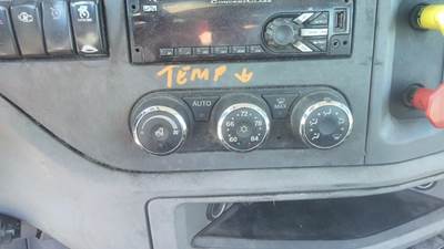 Peterbilt 579 Heater / AC Temp Control