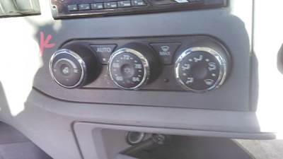 Peterbilt 579 Heater / AC Temp Control