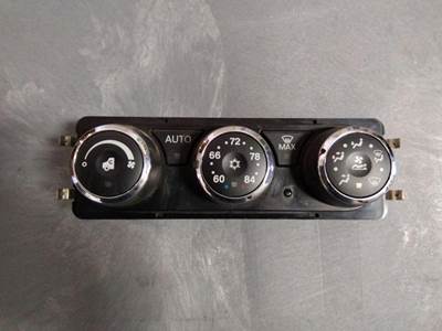 Peterbilt 579 Heater / AC Temp Control