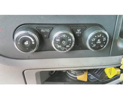 Peterbilt 579 Heater / AC Temp Control