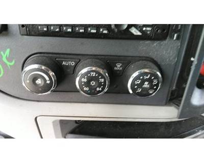 Peterbilt 579 Heater / AC Temp Control