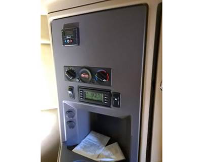 Peterbilt 579 Heater / AC Temp Control