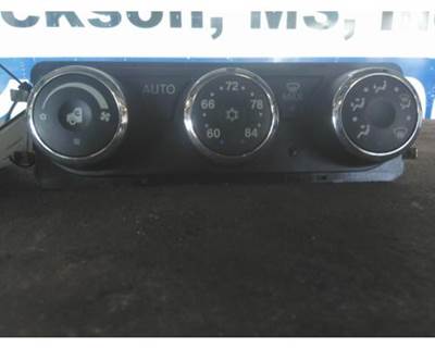Peterbilt 579 Heater / AC Temp Control