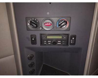 Peterbilt 579 Heater / AC Temp Control