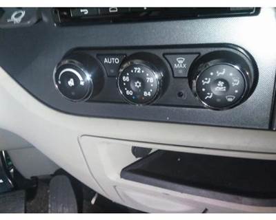 Used 2020 Peterbilt 579 Heater / AC Temp Control