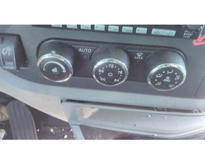 Peterbilt 579 Heater / AC Temp Control