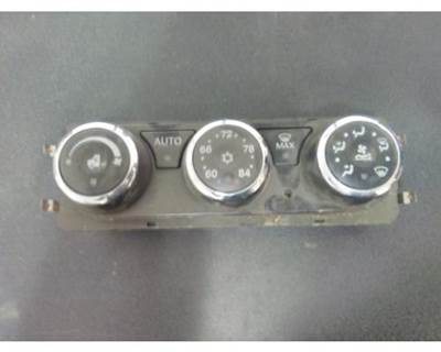 2018 Peterbilt 579 Dash Heater / AC Temp Control