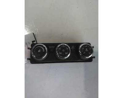 Peterbilt 579 Heater / AC Temp Control, Part # Q21-6032-2391