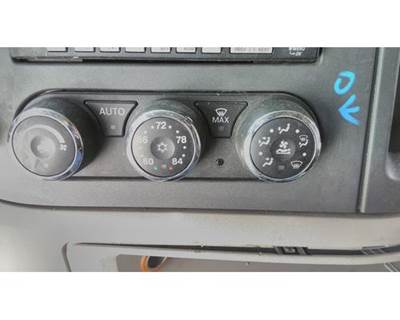 Peterbilt 579 Heater / AC Temp Control