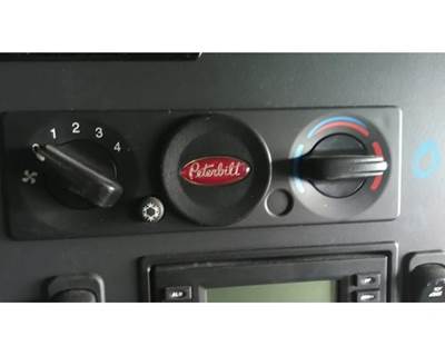 2022 Peterbilt 579 Heater / AC Temp Control, Part # Q21-1122