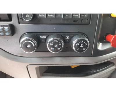 Peterbilt 579 Heater / AC Temp Control