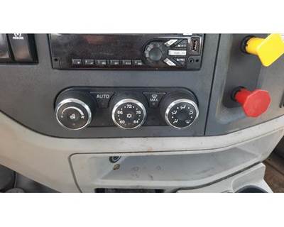 Peterbilt 579 Heater / AC Temp Control