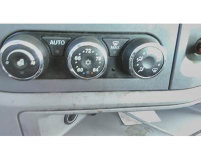 Peterbilt 579 Heater / AC Temp Control