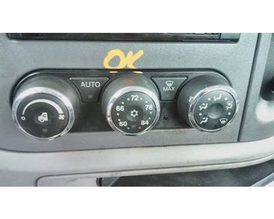 Peterbilt 579 Heater / AC Temp Control