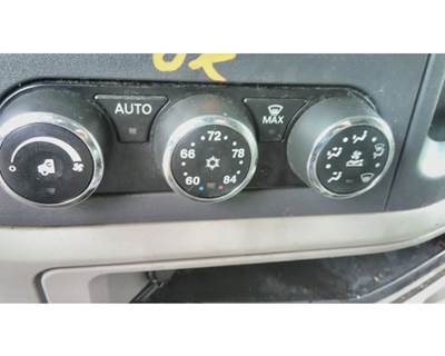 Peterbilt 579 Heater / AC Temp Control