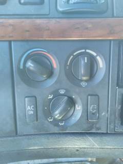 Volvo VNL Heater / AC Temp Control