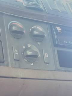 Volvo VNL Heater / AC Temp Control