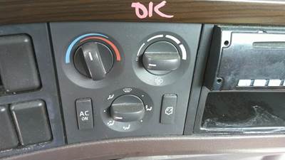 Volvo VNM Heater / AC Temp Control
