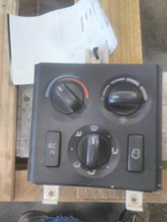 Volvo VNM Heater / AC Temp Control