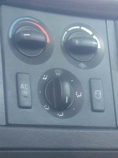 Volvo VNM Heater / AC Temp Control