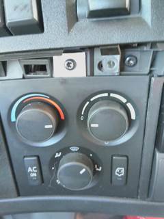 Volvo VNR Heater / AC Temp Control