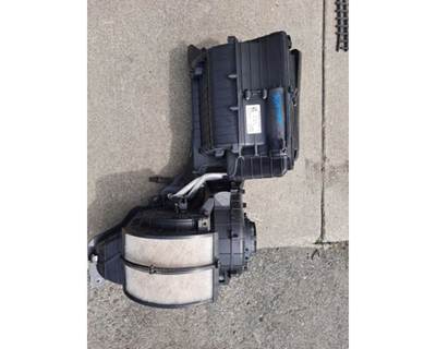 Freightliner Cascadia 126 Heater Assembly