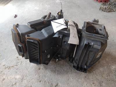 Freightliner Century Class 120 Heater Assembly for a Freightliner CENTURY 120