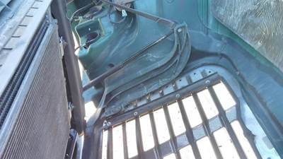 Freightliner Cascadia 113 Left Hood Bracket