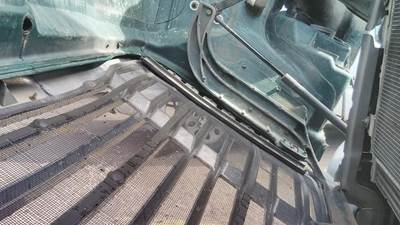 Freightliner Cascadia 113 Right Hood Bracket