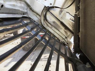 Freightliner Cascadia 125 Right Hood Bracket for a Freightliner CASCADIA 125 2018UP