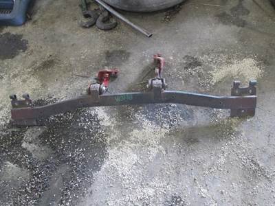 International 8100 Hood Hinge