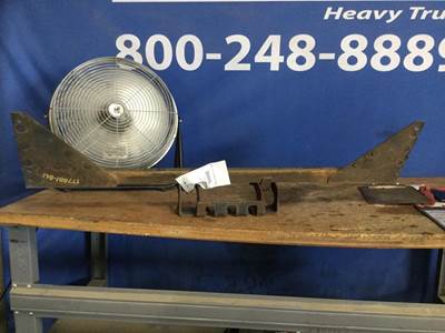 International 9400i Hood Hinge