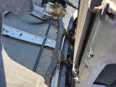 Kenworth T680 Hood Hinge