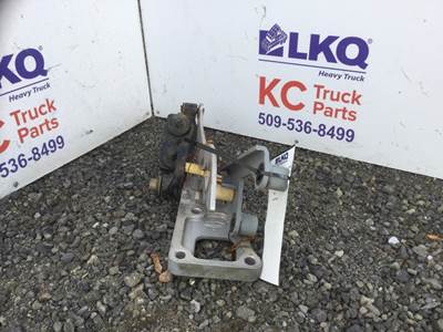 Peterbilt 367 Left Hood Hinge