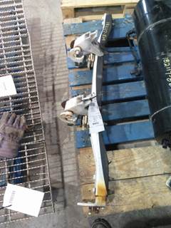 Peterbilt 579 Hood Hinge