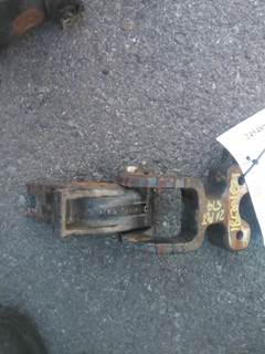 Peterbilt 579 Hood Hinge