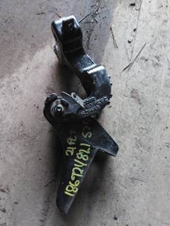 Peterbilt 579 Hood Hinge