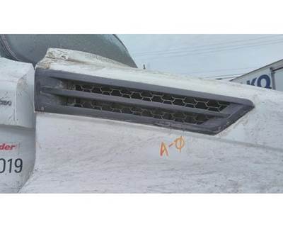Freightliner Cascadia 126 Right Hood Side Vent