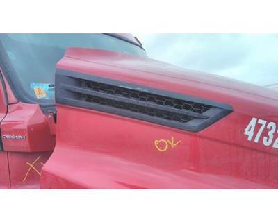 Freightliner Cascadia 126 Left Hood Side Vent