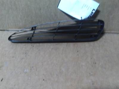 International MV Left Hood Side Vent