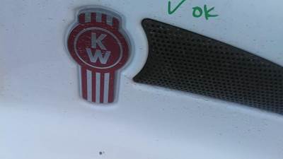 Kenworth T270 Right Hood Side Vent
